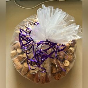 Bag of 200+ Wine Corks.  Used/Great for Crafts